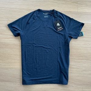 NEW! Fourlaps athletic tee